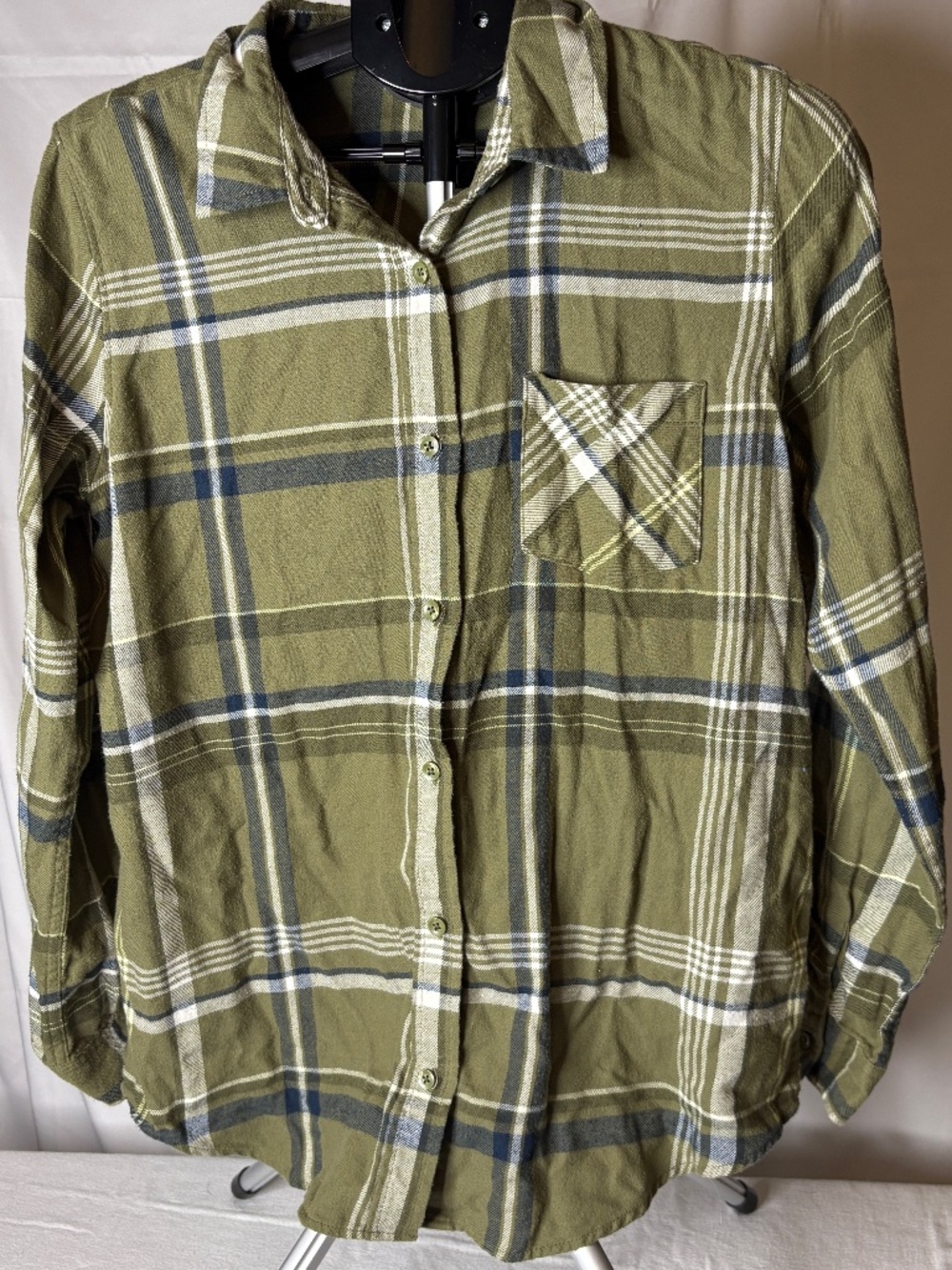 Alpine Design Women's Green/Blue/White Plaid Shirt Pocket Size Large